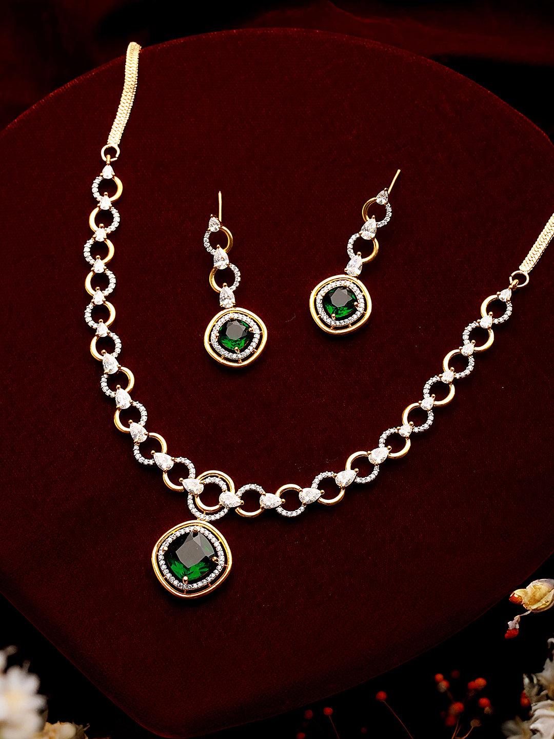 Gold Toned Emerald Green AD Studded Statement Link Pendant Jewellery Set